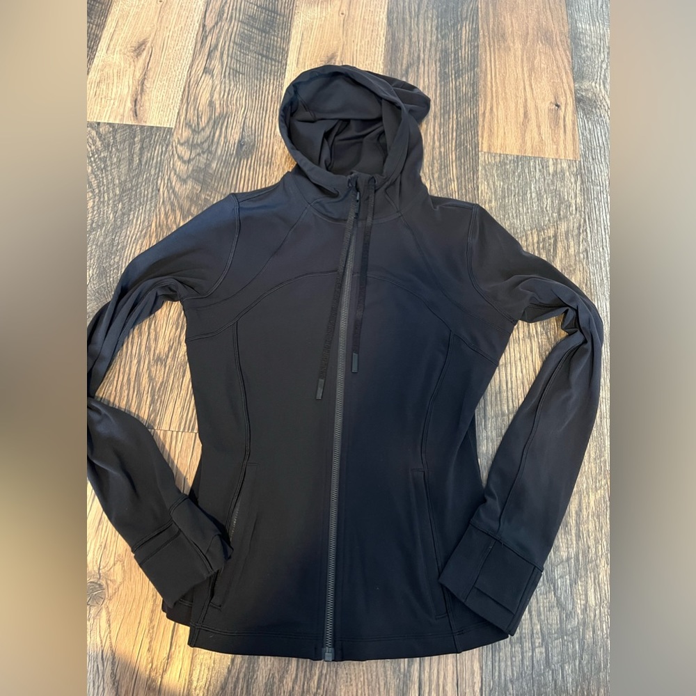 Lulu hooded define mesh jacket